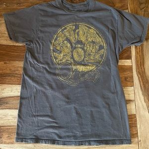 Newer age Queen shirt